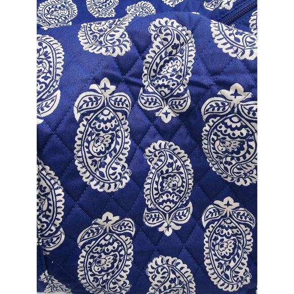 Vera Bradley Iconic Paisley Deep Ultramarine Premium Cotton Large Duffle Bag NWT - Picture 7 of 10